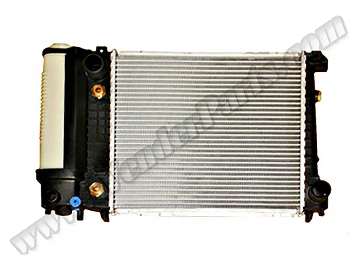 BMW E30 M40 Otomatik Vites Radyatör BA17111712977