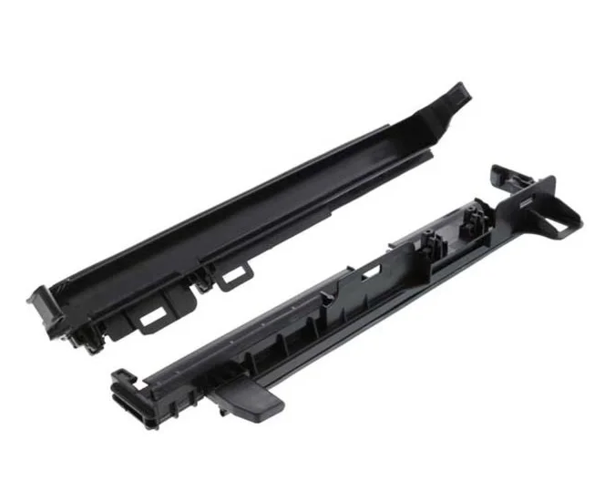 Mercedes Benz C207 C218 R172 W204 W212 X204 Radyatör Yan Braket Takımı A2045010320