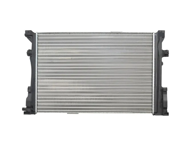 Mercedes Benz W117 W156 W176 W242 W246 Radyatör 10MRA003B